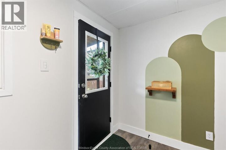 Property Photo:  1734 Westcott  ON N8Y 4C9 
