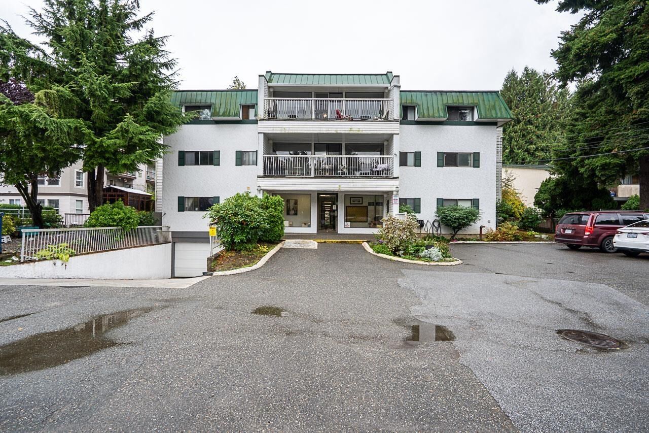 Property Photo: 33464 George Ferguson Way 303 BC V2S 2L8