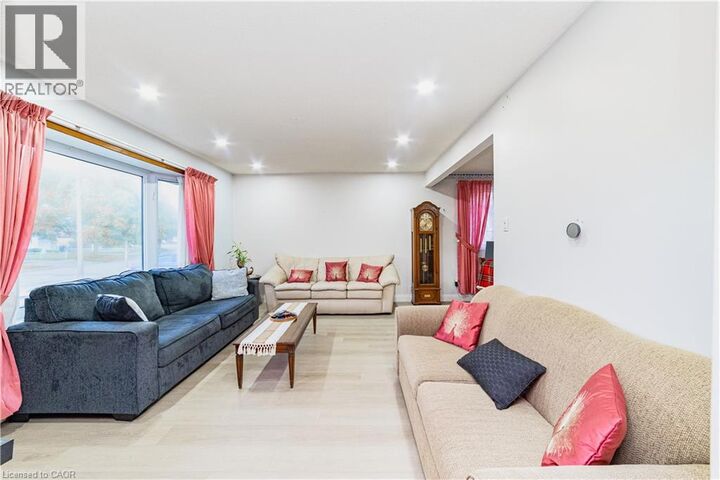 Property Photo:  41 Tuerr Drive  ON N2E 2L9 