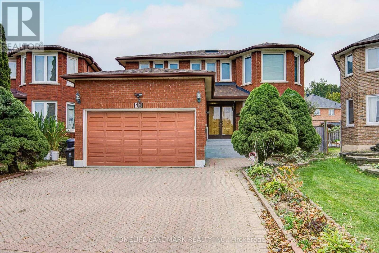 Property Photo:  48 Purcell Square  ON M1V 3Y3 