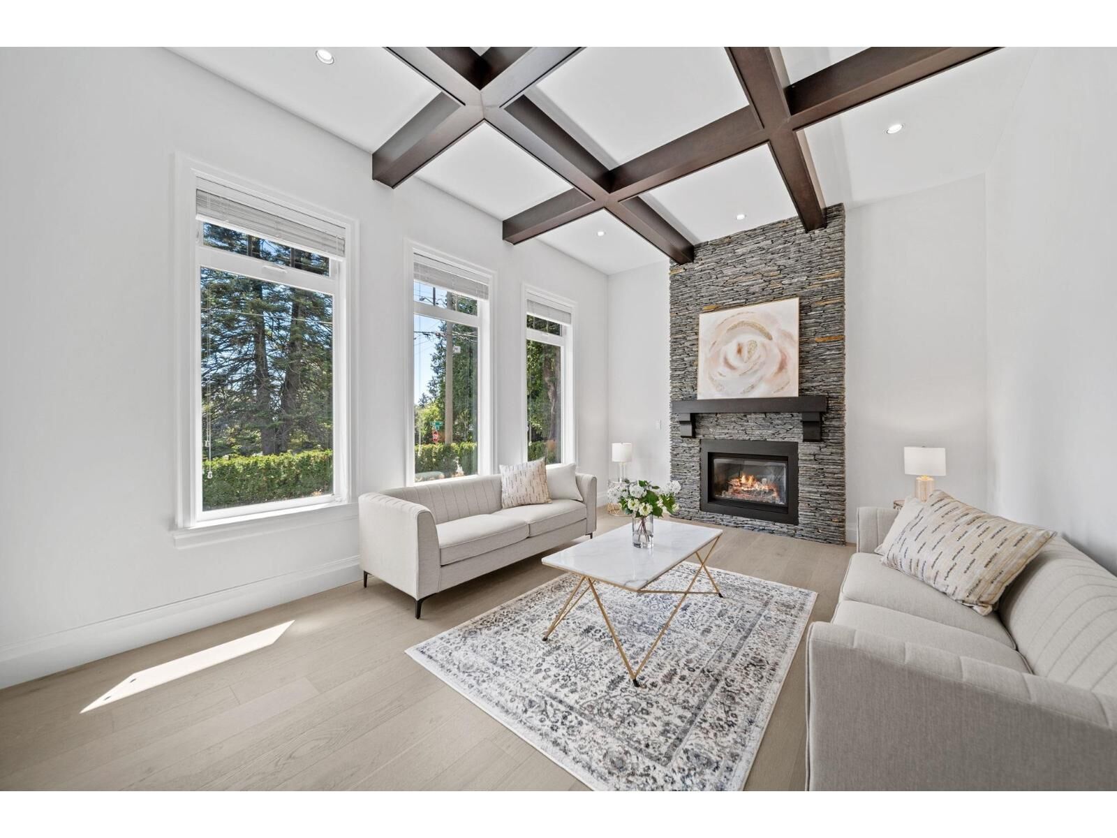 Property Photo:  13101 14 Avenue  BC V4A 1G6 