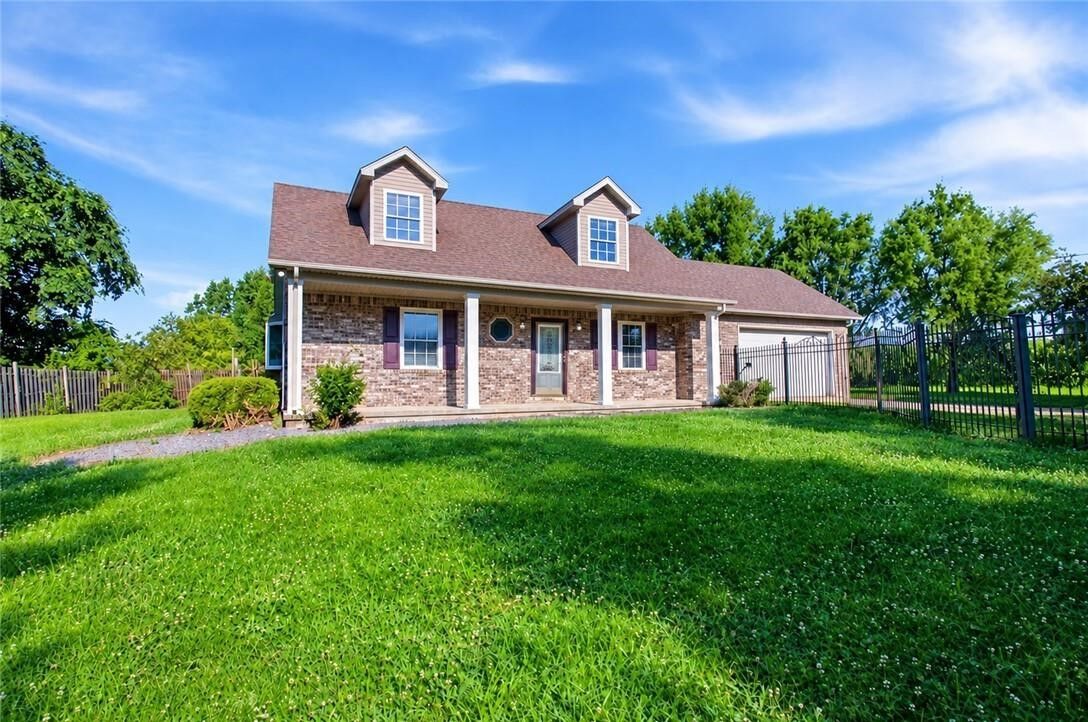 Property Photo:  1683 County Highway 5 Road  IL 62565 