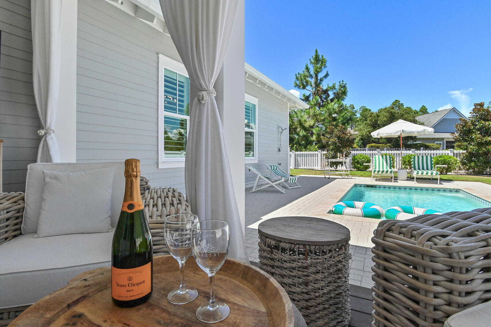 Property Photo: 145 Catface Drive FL 32461