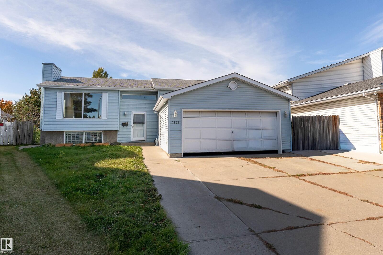 Property Photo:  4151 28 Avenue NW  AB T6L 4H2 