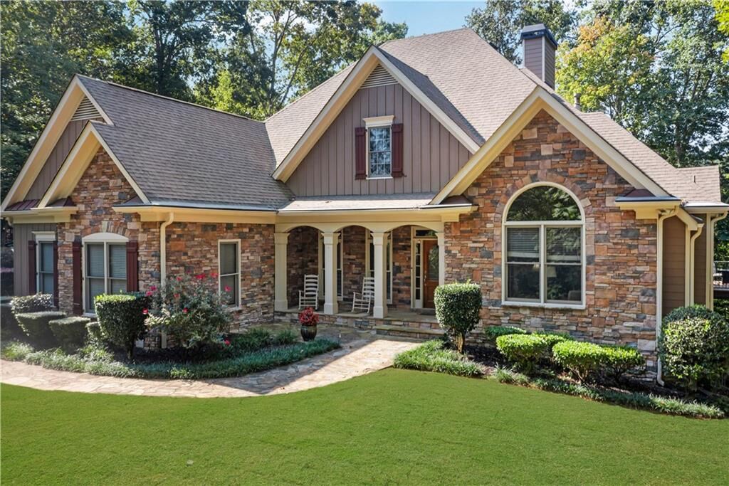 Property Photo:  530 River Estates Parkway  GA 30115 