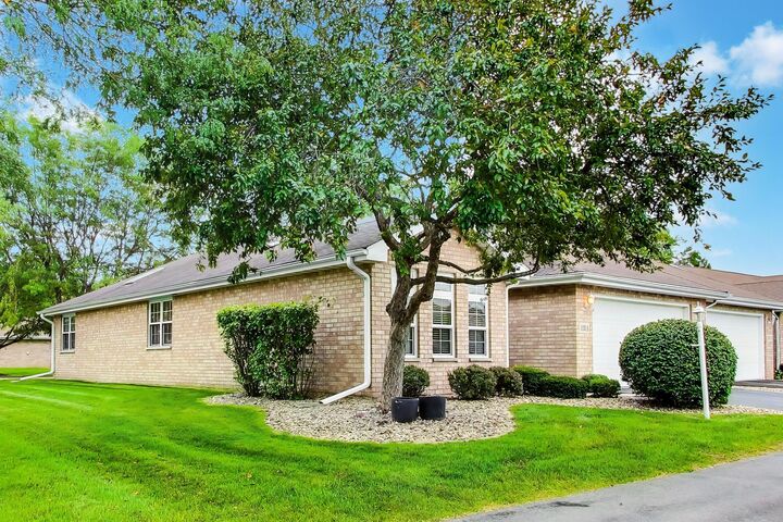 Property Photo:  1035 Easy Street A  IN 46307 