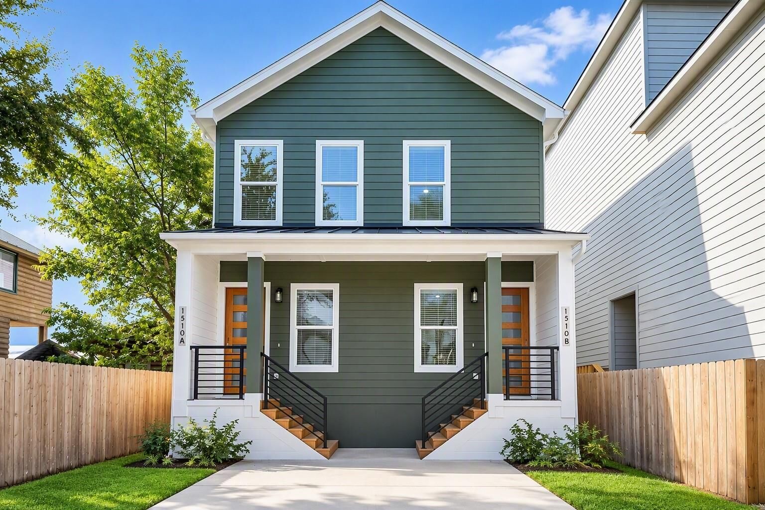 Property Photo: 1510 E 31st Street A TX 77022
