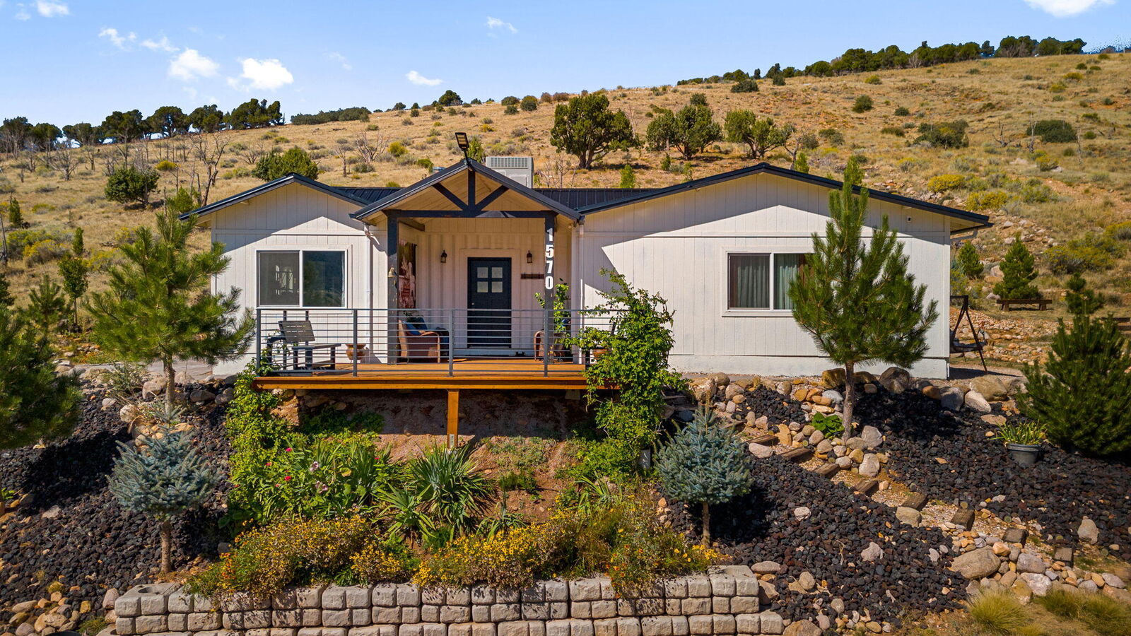 Property Photo:  1570 S Kanarra Hills Dr  UT 84742 