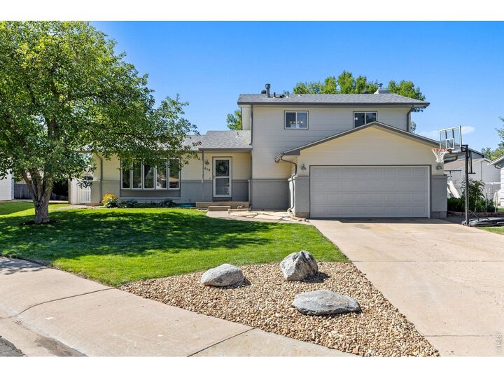 Property Photo:  619 Blue Mountain Ct  CO 80550 
