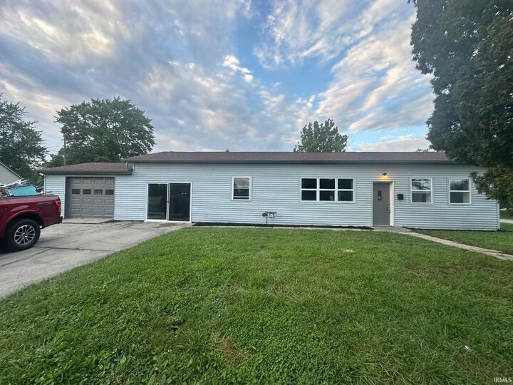 Property Photo:  1806 Fruit Street  IN 46750 