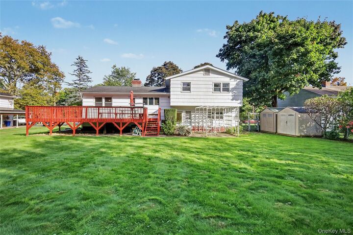 Property Photo:  472 N Ridge Street  NY 10573 