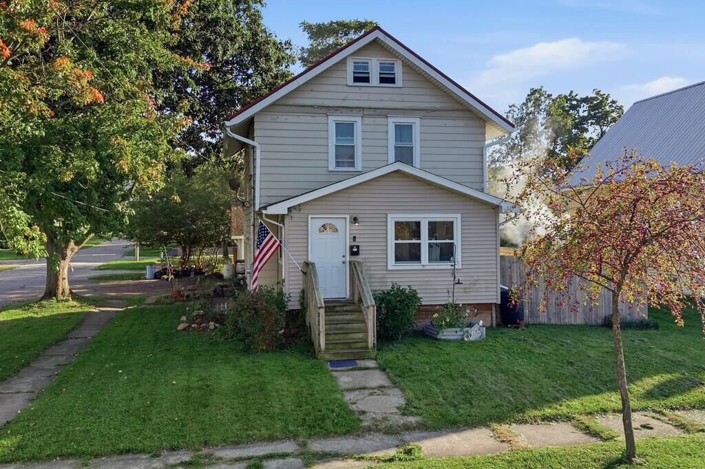 Property Photo:  603 Ohio St  OH 44805 