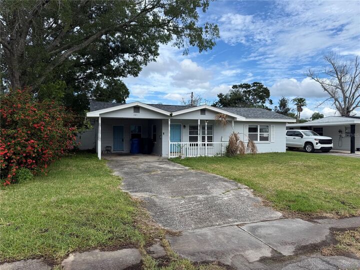 Property Photo:  321 83rd Avenue NE  FL 33702 