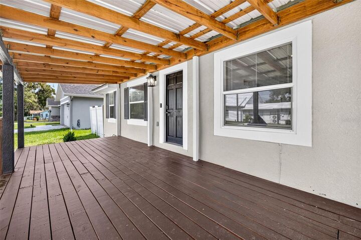 Property Photo:  14352 Lawrence Street  FL 33523 