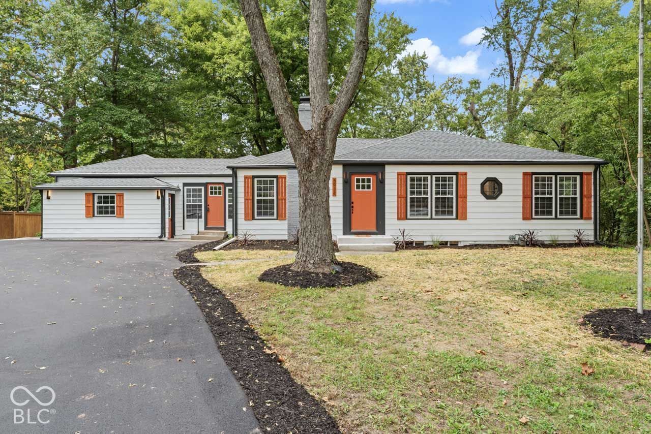 Property Photo:  5924 Allisonville  IN 46220 