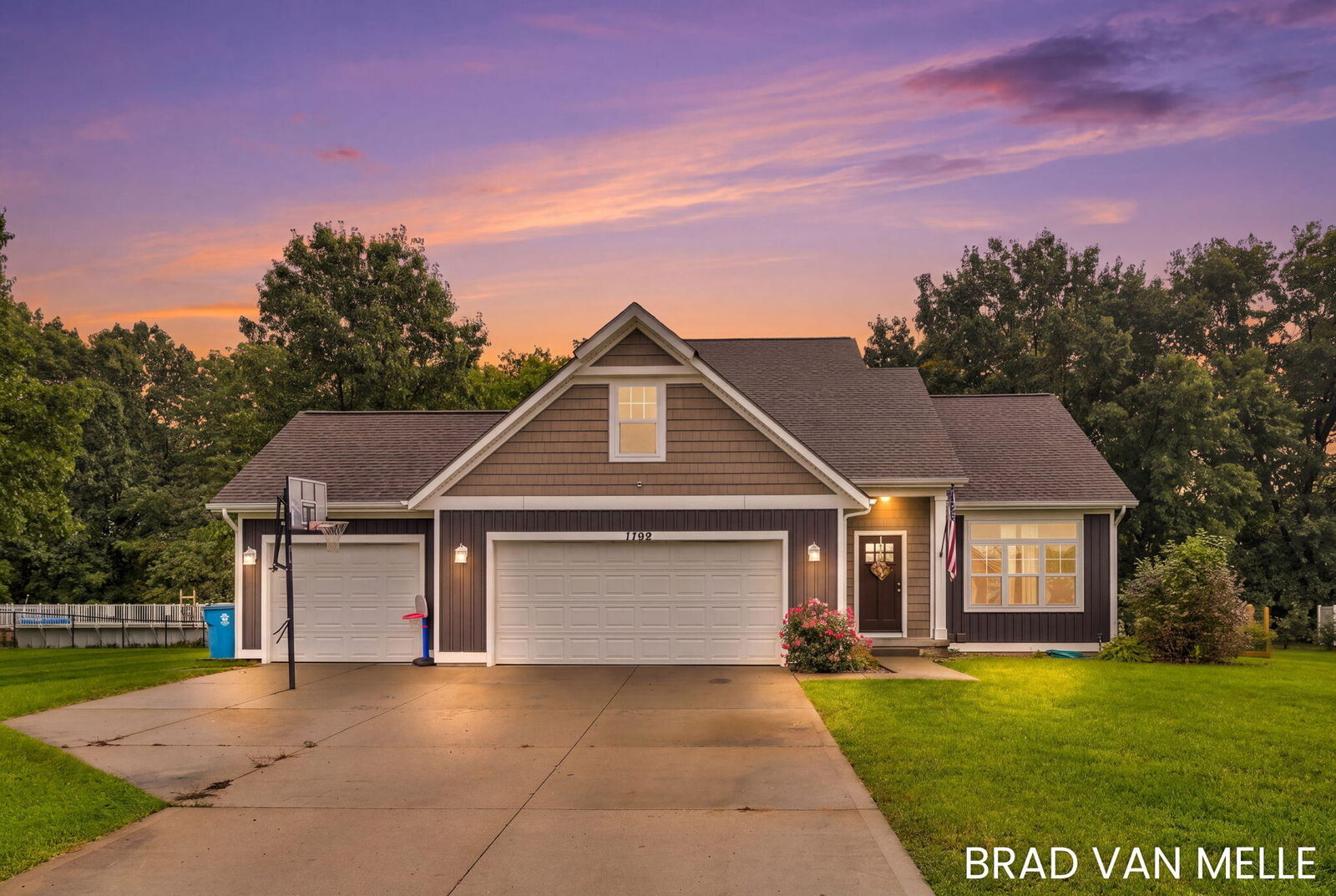 Property Photo:  1708 Signal Point Circle  MI 49010 