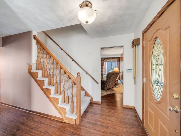 Property Photo:  1011 Iroquois Drive  IL 60123 