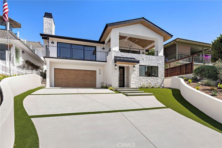 Property Photo:  318 Avenida Costanso  CA 92672 