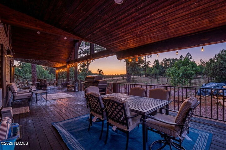 Property Photo:  2486 Deer Path  AZ 86024 