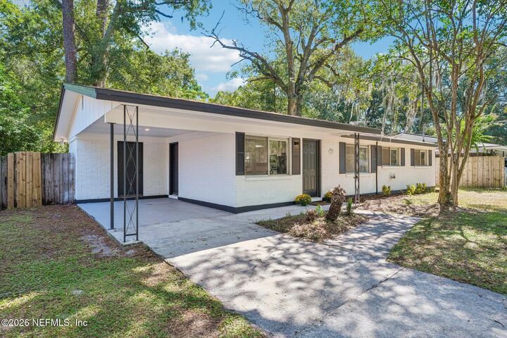 Property Photo:  5105 Seaboard Avenue  FL 32210 