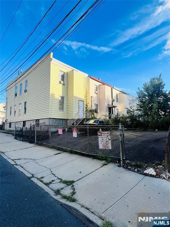 Property Photo: 195 Tonnelle NJ 07306