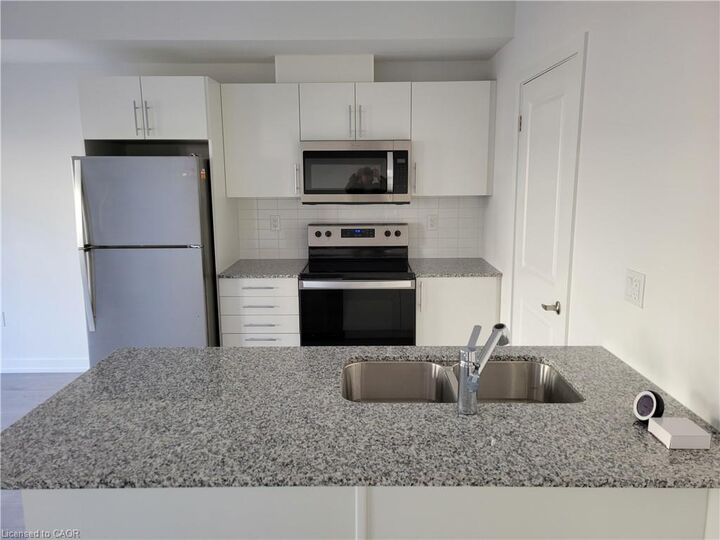 Property Photo:  205 West Oak Trail #50  ON N2R 0R9 