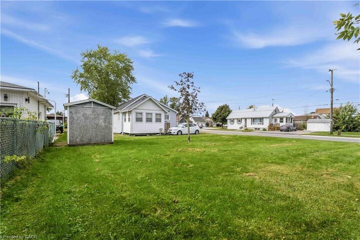 Property Photo: 14 Sauer Avenue ON L3B 5H2