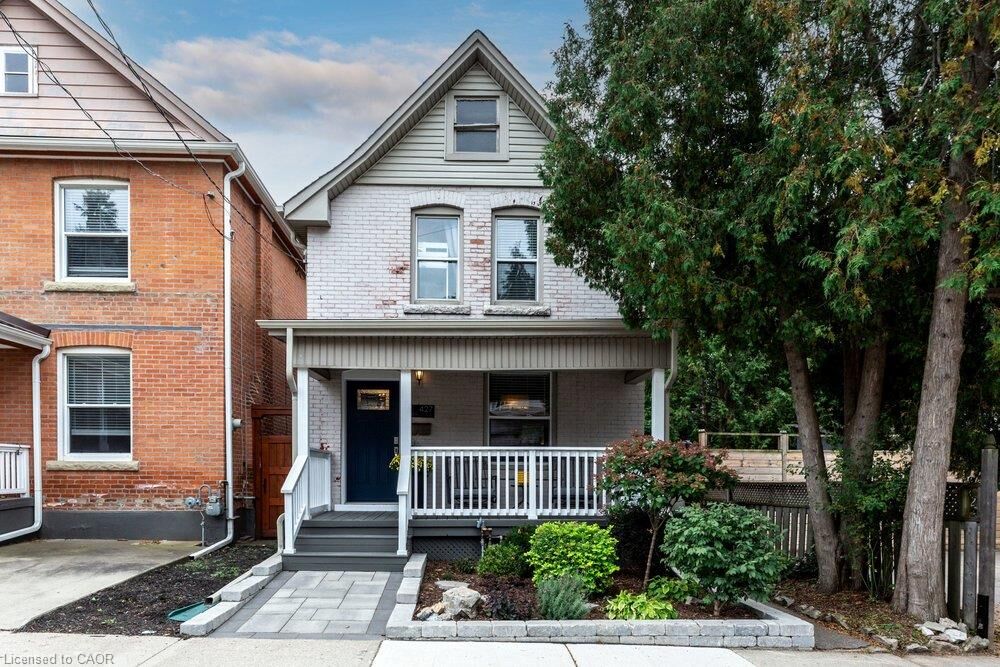 Property Photo:  427 Jackson Street W  ON L8P 1N3 