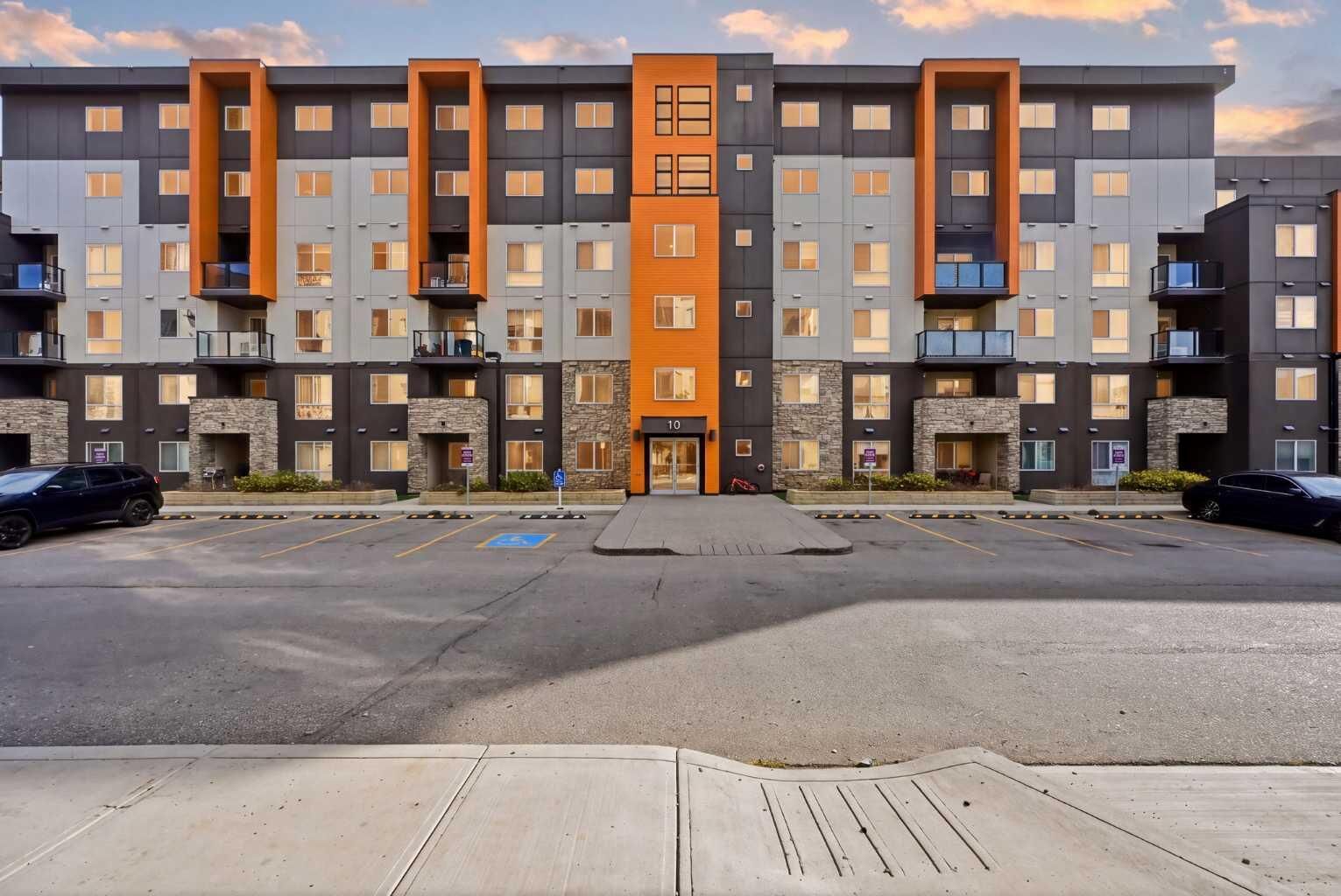 Property Photo:  10 Kincora Glen Park NW 504  AB T3R 1K1 