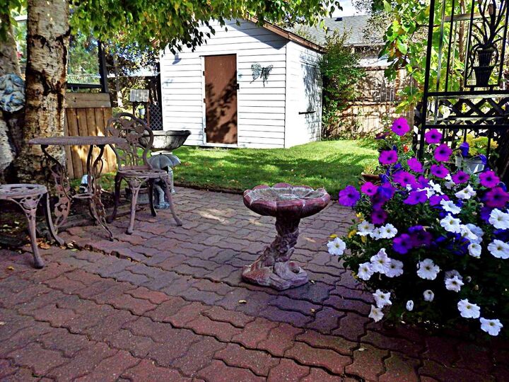 Property Photo:  5243 66 Street  AB T9X 1X7 