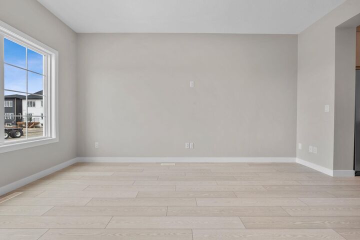 Property Photo:  9989 Huxbury Drive NE  AB T2A 8C3 
