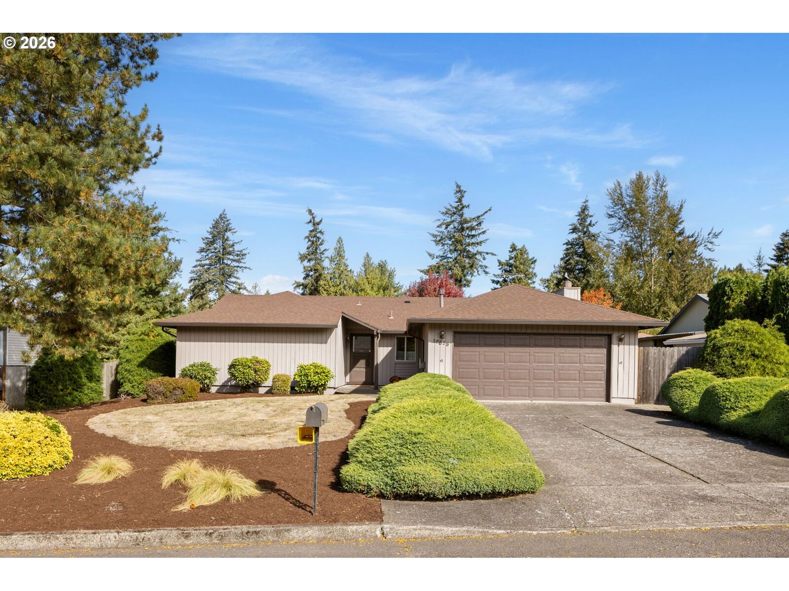 Property Photo: 10515 SE Malden St OR 97266