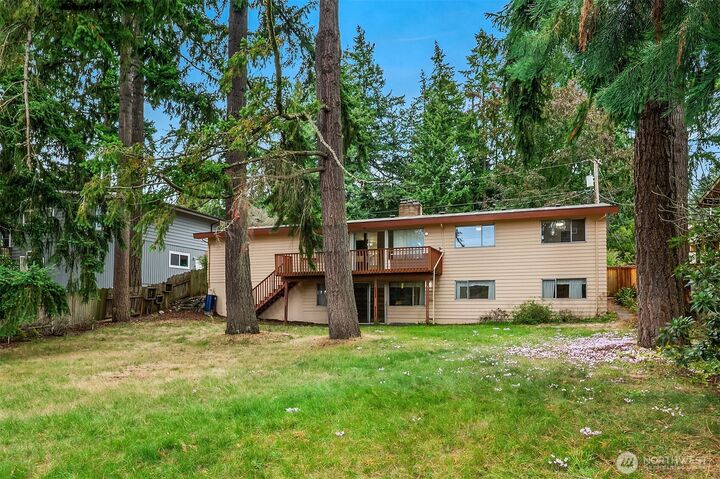 Property Photo:  5653  125th Avenue SE  WA 98006 