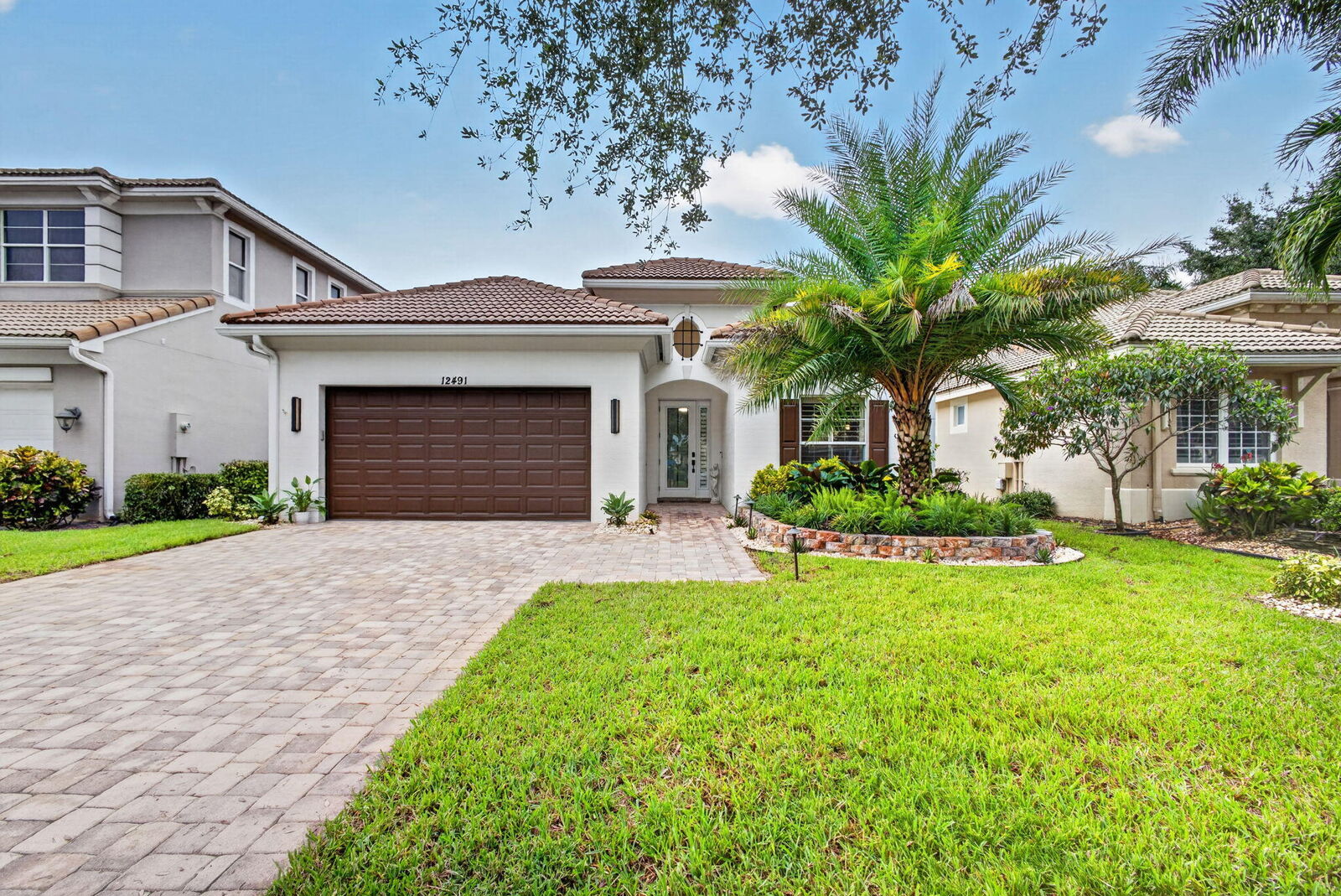 Property Photo:  12491 Aviles Circle  FL 33418 