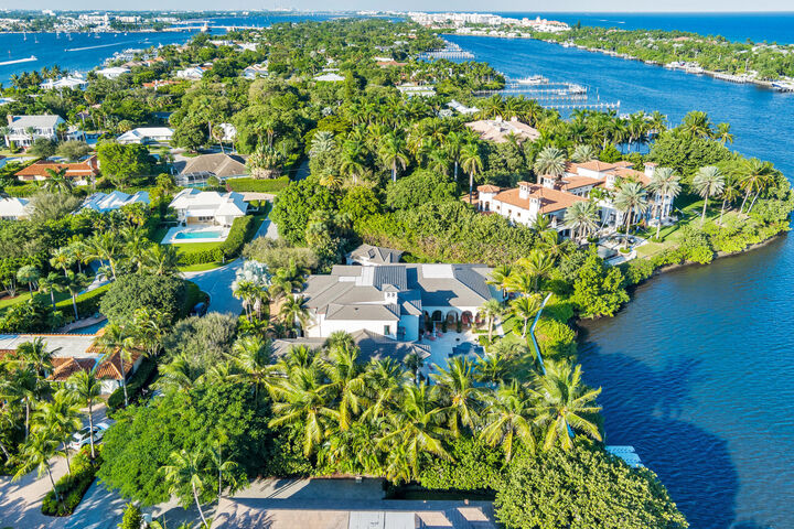 Property Photo:  1520 Paslay Place  FL 33462 