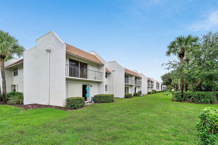 Property Photo:  2925 SW 22nd Avenue 2080  FL 33445 