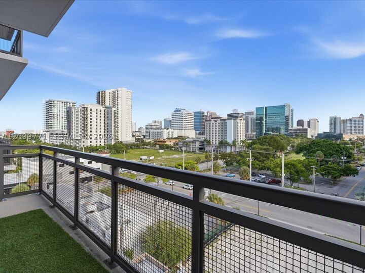 Property Photo:  410 NW 1st Ave 604  FL 33301 