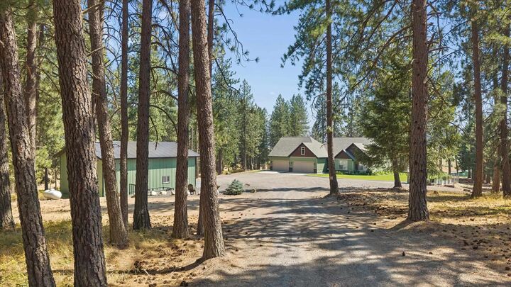 Property Photo: 5055C S Swenson Rd WA 99006