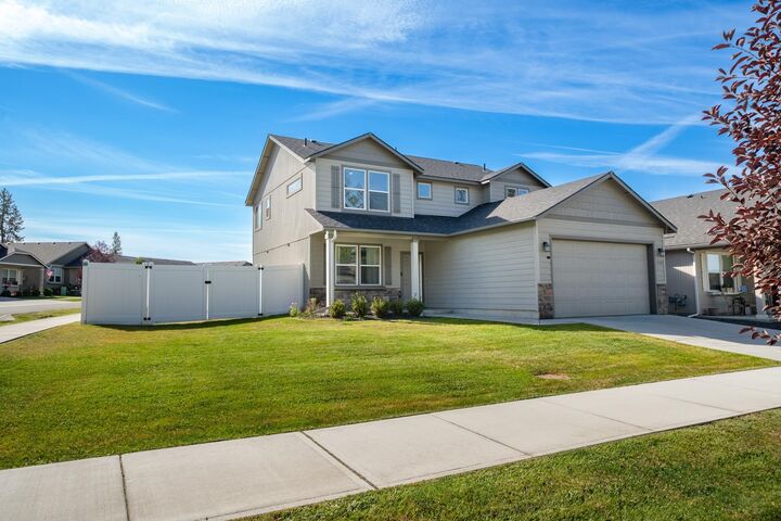 Property Photo:  1718 E Mead Ln  WA 99218 