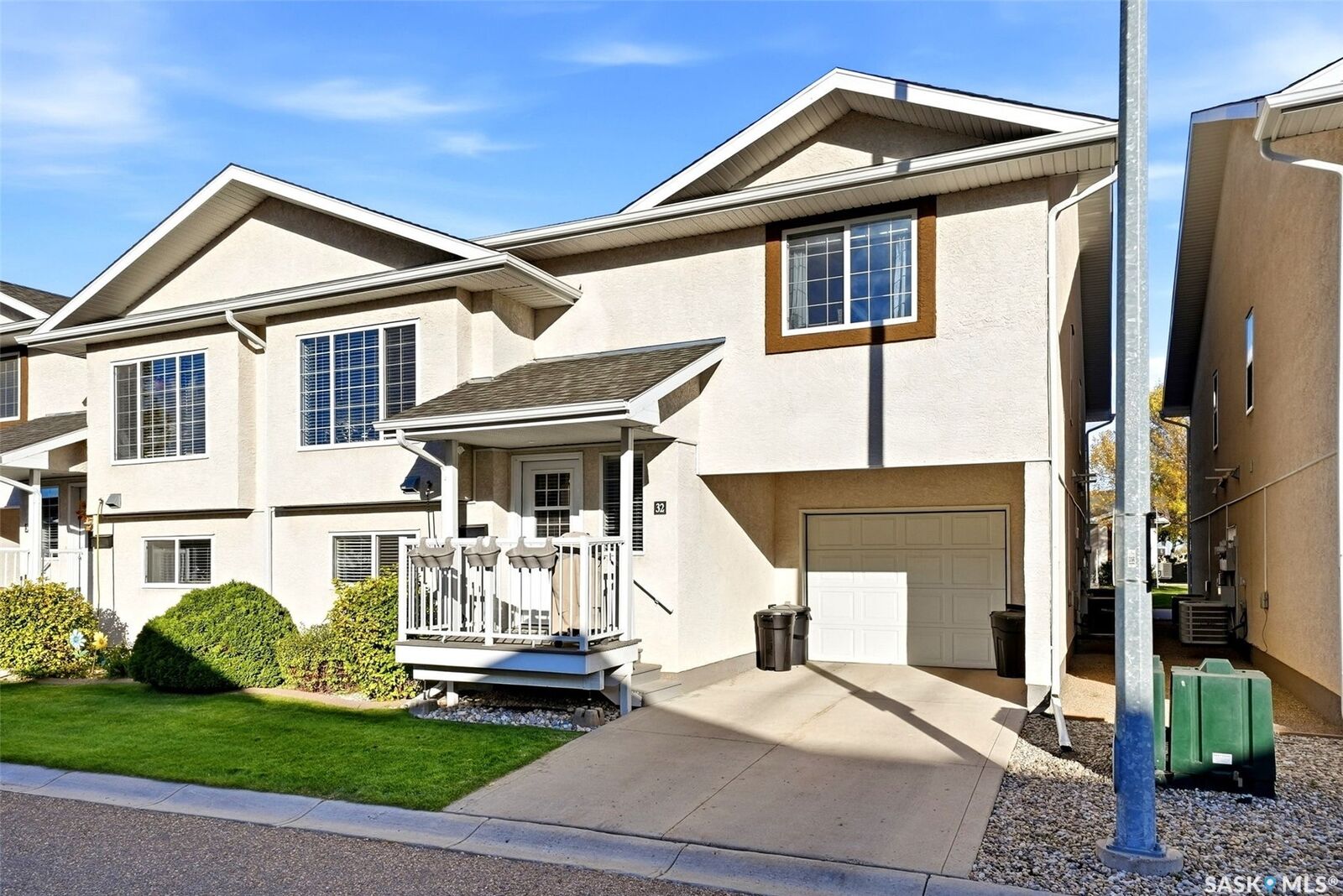 Property Photo:  4425 Nicurity Drive 32  SK S4X 0E6 