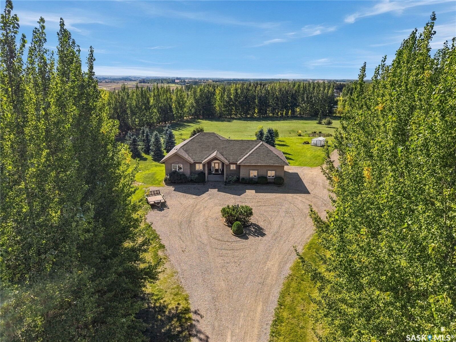 Property Photo:  20 Werschner Drive  SK S7K 3J8 