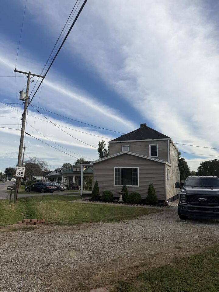 Property Photo: 1917 Shela Blvd OH 45662
