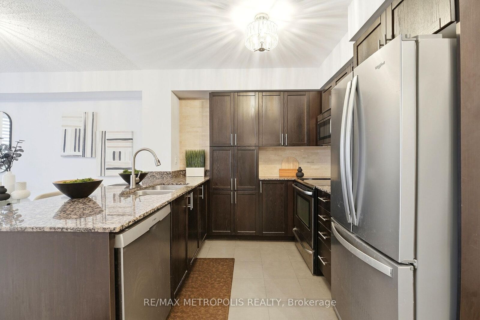 Property Photo:  800 Lawrence Avenue W 415  ON M6A 0B1 