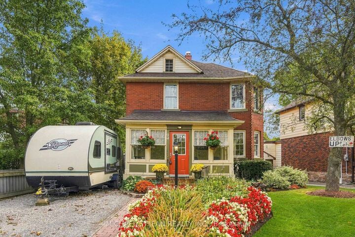 Property Photo:  94 River Road  ON L3B 2R9 