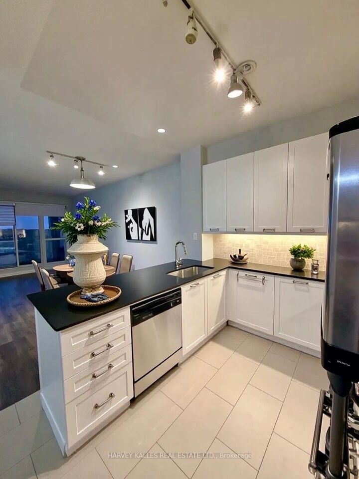 Property Photo:  2470 Prince Michael Drive 405  ON L6H 0G9 