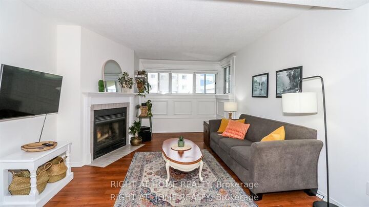 Property Photo:  126 Bell Farm Road 113  ON L4M 6J3 