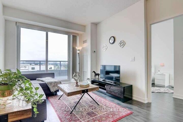 Property Photo:  18 Rean Drive 607  ON M2K 1H3 