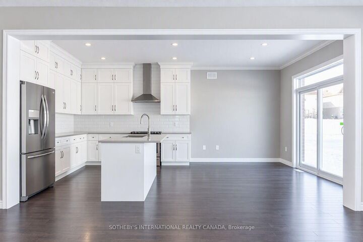 Property Photo:  529 Anton Crescent  ON N2R 1P6 