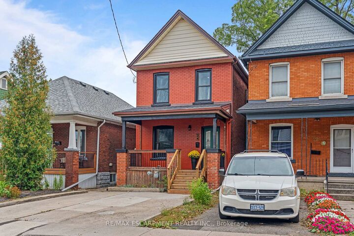 Property Photo:  24 Belview Avenue  ON L8L 7K5 