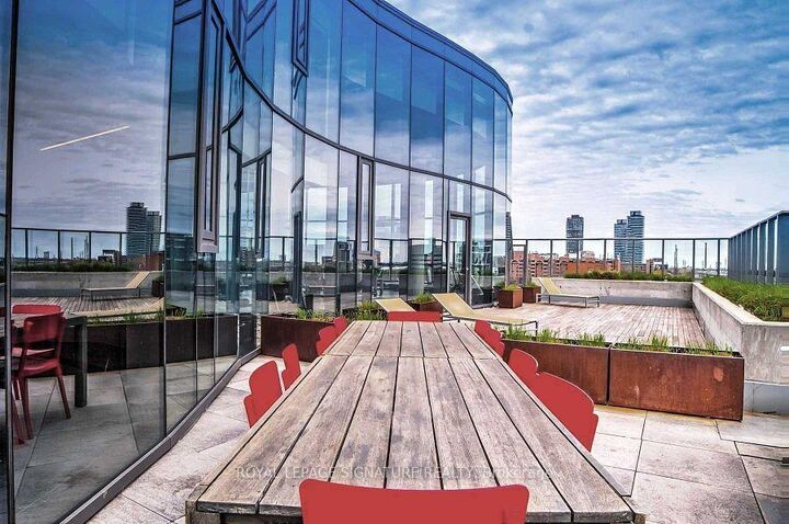 Property Photo:  1 Market Street 914  ON M5E 0A2 